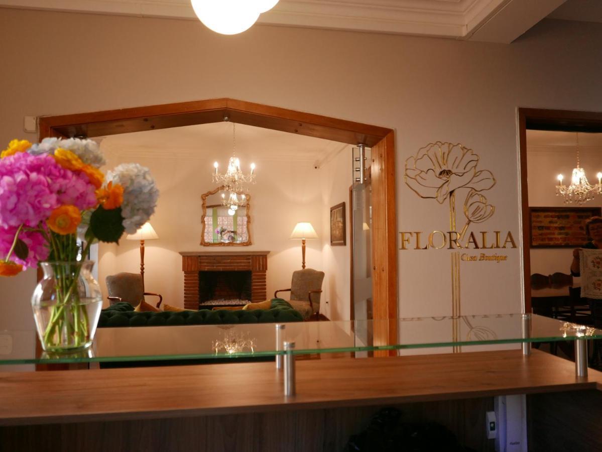 Floralia Casa Boutique Bed & Breakfast Bogota Exterior photo
