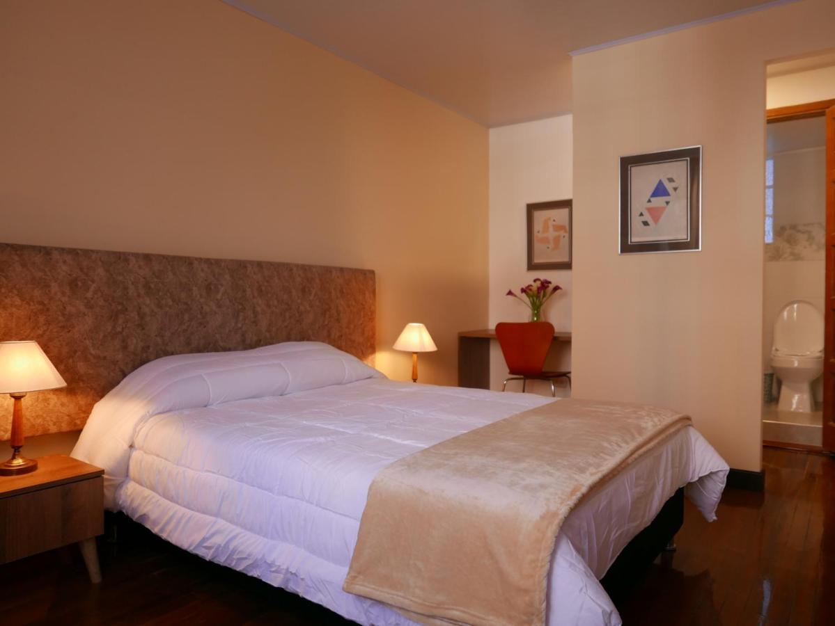 Floralia Casa Boutique Bed & Breakfast Bogota Exterior photo